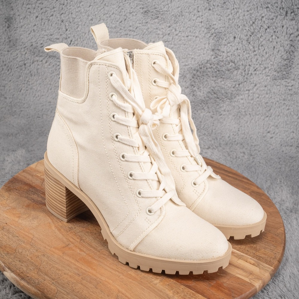 Dolce Vita Stylish Cream Lace-Up Chunky Heeled‎ Boots  Women's Size 8.5
